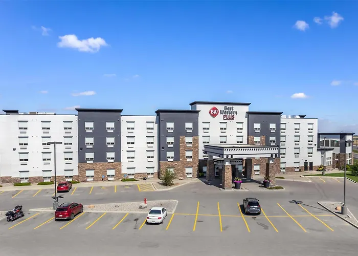 Best Western Plus Service Inn & Suites