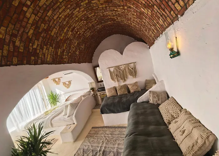 Nala Narty Nubian House & Organic Farm