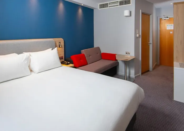 Holiday Inn Express Burton Upon Trent By Ihg