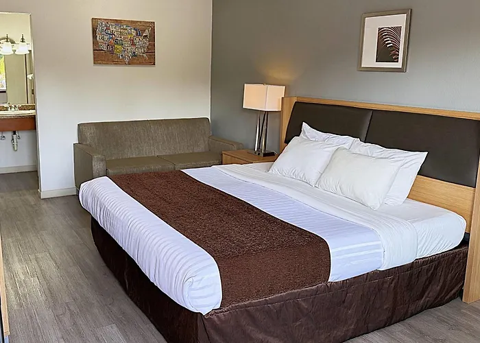 Travelodge By Wyndham Chehalis