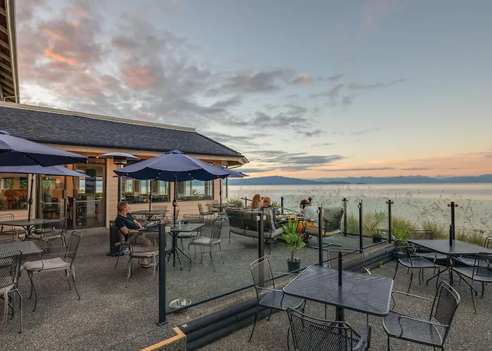 Bayside Oceanfront Resort