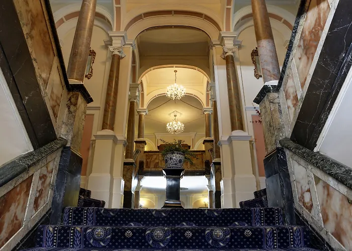 Royal Victoria Hotel