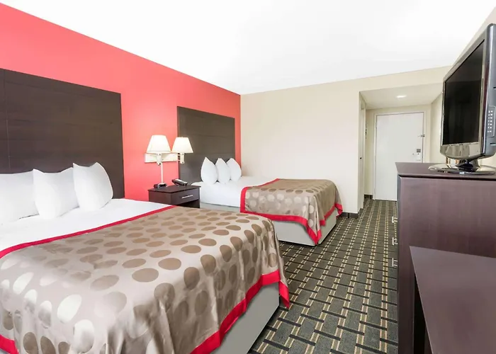 Ramada By Wyndham Vandalia