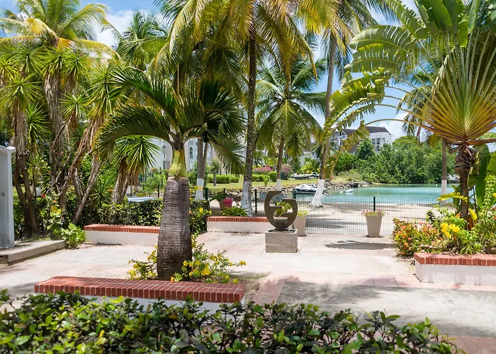Canella Beach Hotel