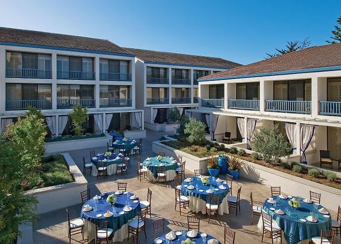 Portola Hotel&Spa