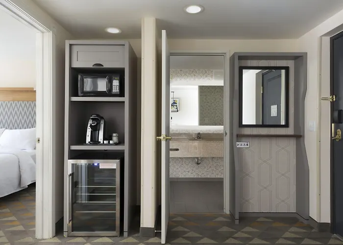 Holiday Inn - Bloomington W Msp Airport Area By Ihg
