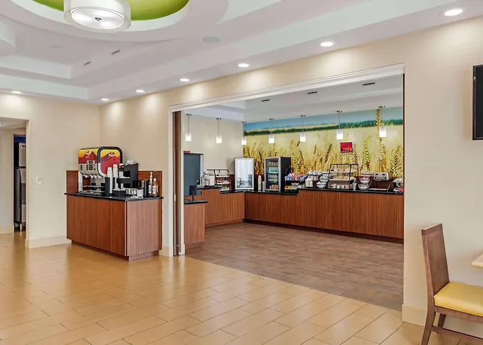 Best Western Plus North Shore Hotel