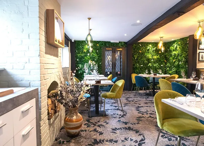 The George Hotel