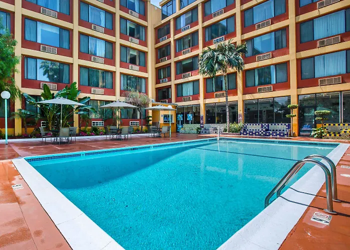 Quality Inn & Suites Montebello - Los Angeles