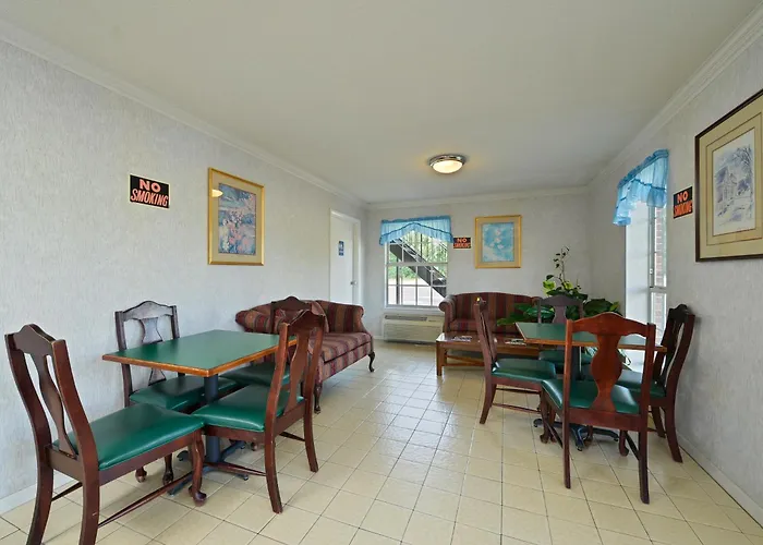 Americas Best Value Inn-Winnsboro