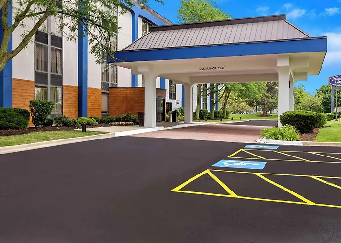 Hampton Inn Chicago-Naperville
