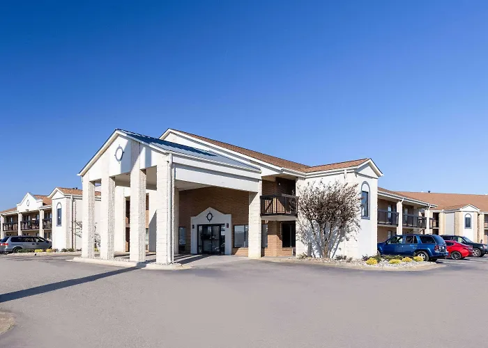 Days Inn By Wyndham Mooresville Lake Norman
