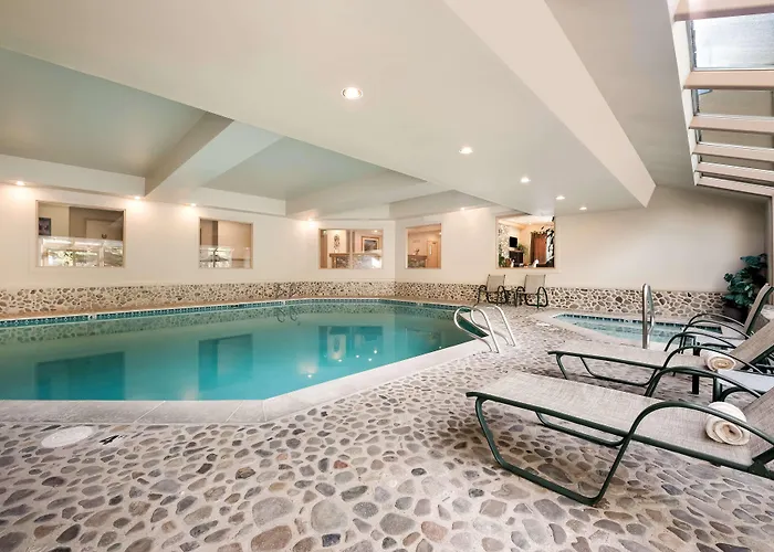 Best Western Plus Kentwood Lodge