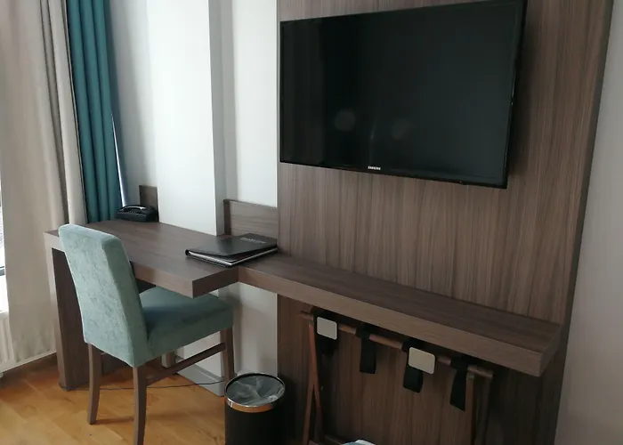 Dombas Hotel