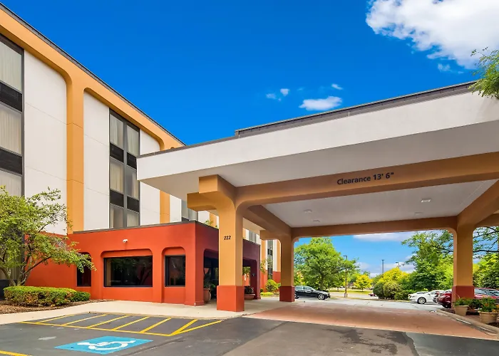 Surestay Plus Hotel By Best Western Chicago Lombard