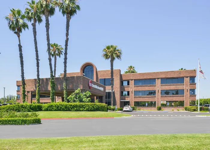 Best Western Plus Meridian Inn & Suites, Anaheim-Orange