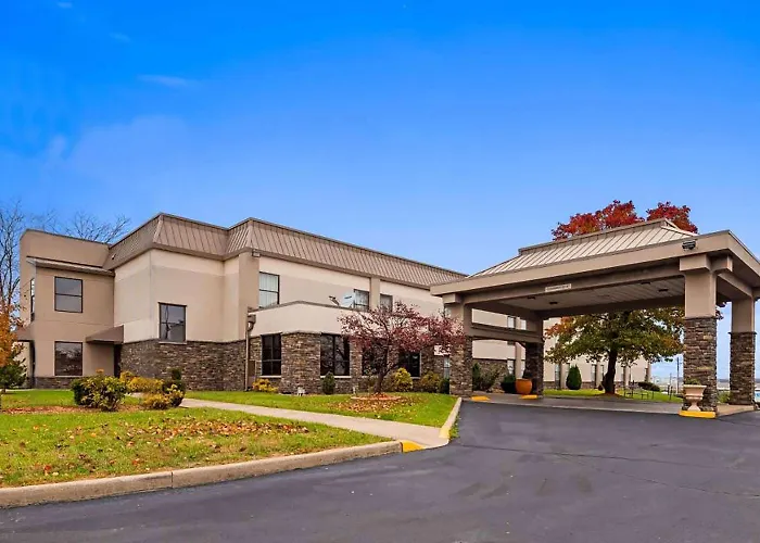 Baymont By Wyndham Monroe Ohio
