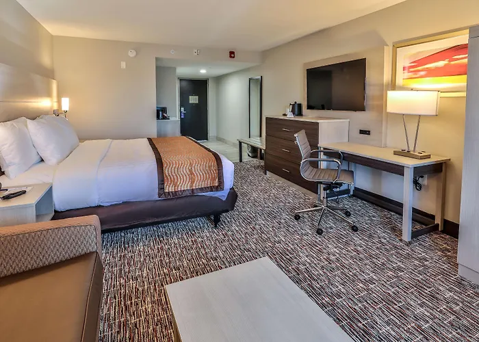 Best Western Plus Executive Residency Nashville