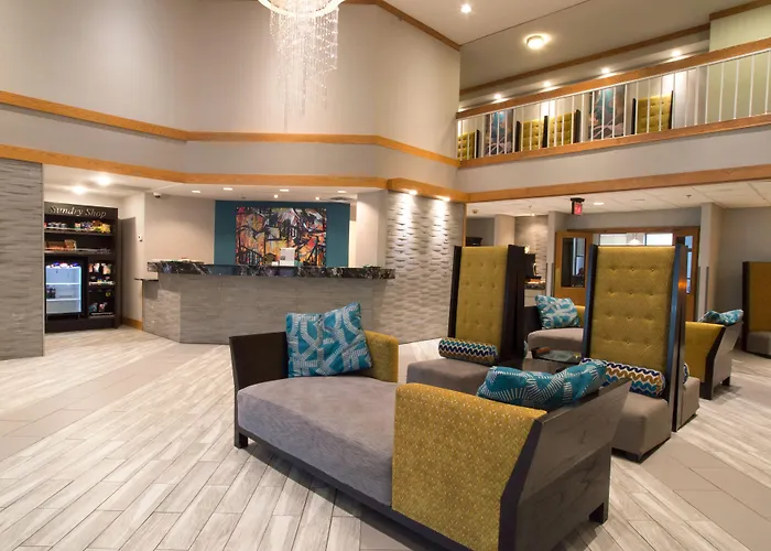 Greenstay Hotel & Suites Central