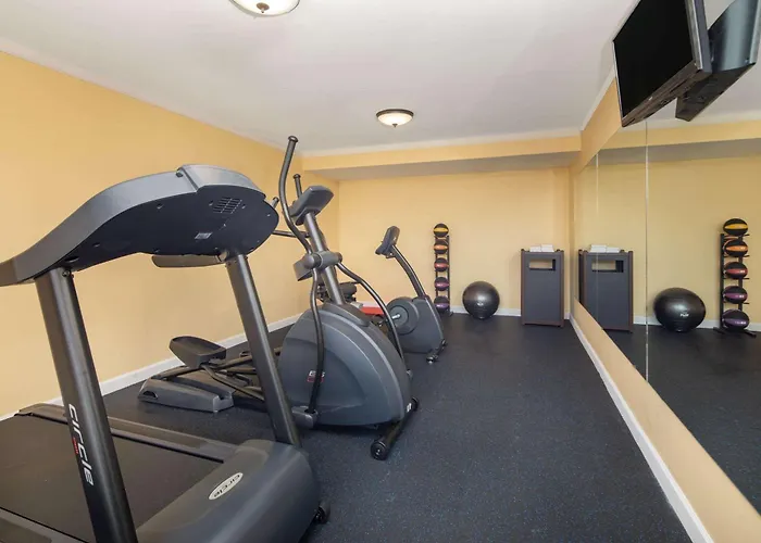 Days Inn By Wyndham Muscle Shoals