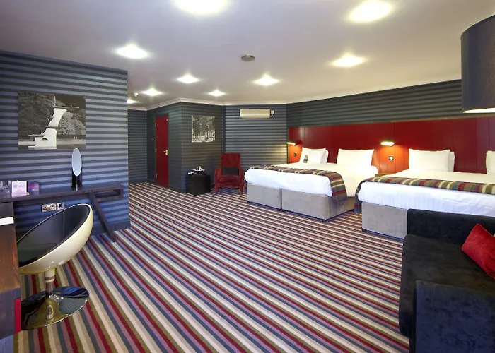 Village Hotel Swindon