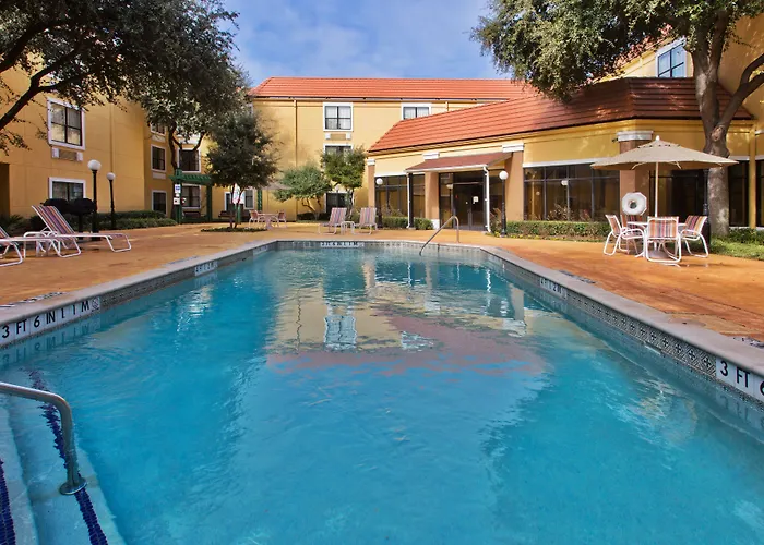 Holiday Inn Express Hotel & Suites Irving Dfw Airport North By Ihg