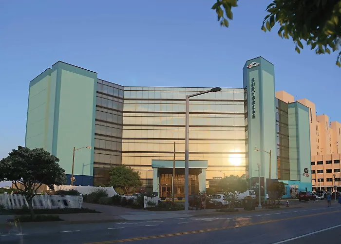 Surfbreak Virginia Beach Oceanfront, An Ascend Collection Hotel