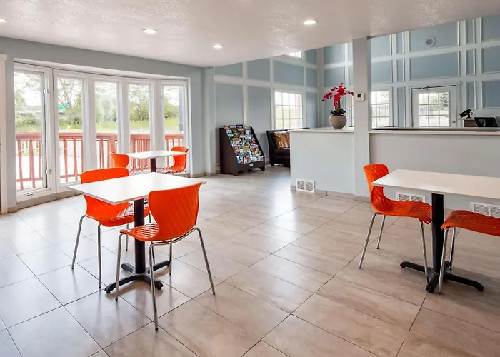 Surestay Hotel By Best Western Olathe