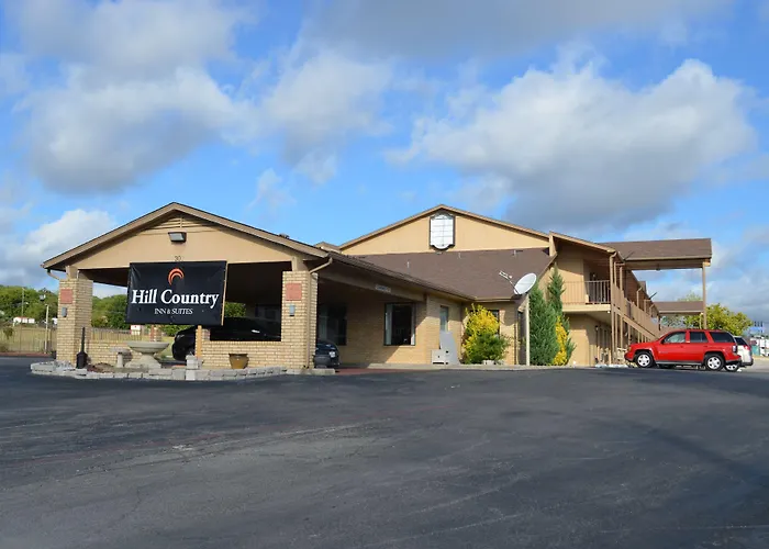 Hill Country Inn And Suite