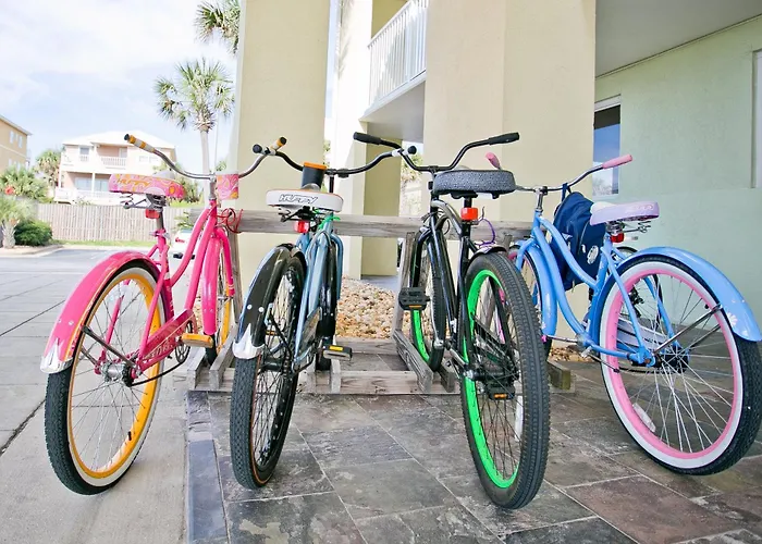 Surf & Sand Hotel - Free Hot Breakfast & Rentals