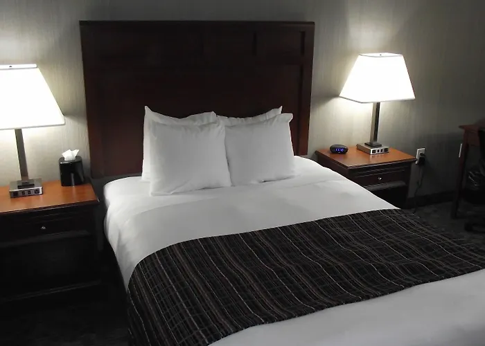 Country Inn & Suites By Radisson, Delta Park North Portland