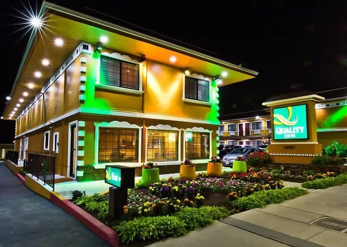 Bay Area Inn & Suites