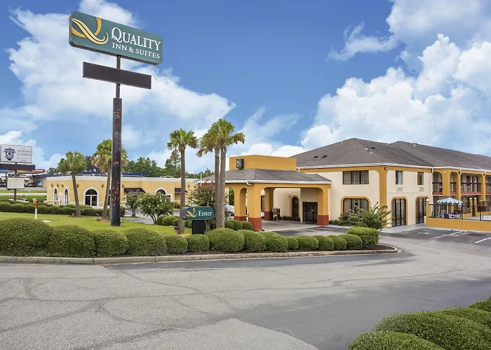 Quality Inn & Suites Orangeburg
