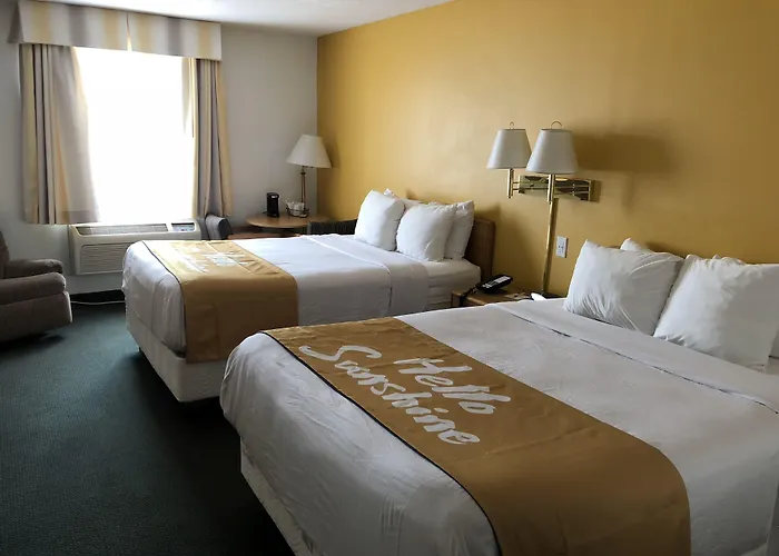 Days Inn By Wyndham Colby