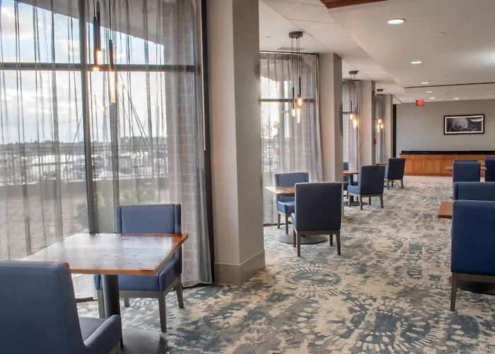 Doubletree By Hilton New Bern - Riverfront