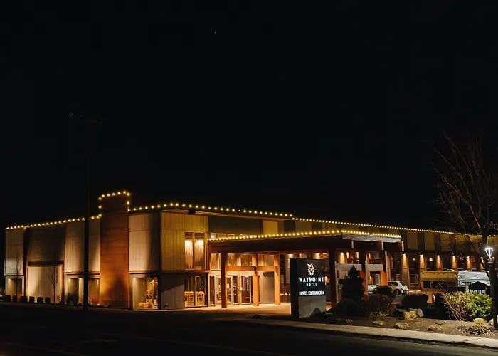 Waypoint Hotel