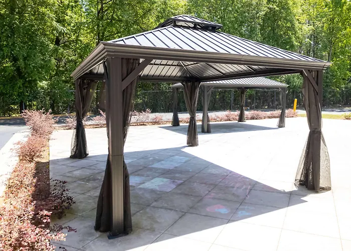Baymont By Wyndham College Park Atlanta Airport South