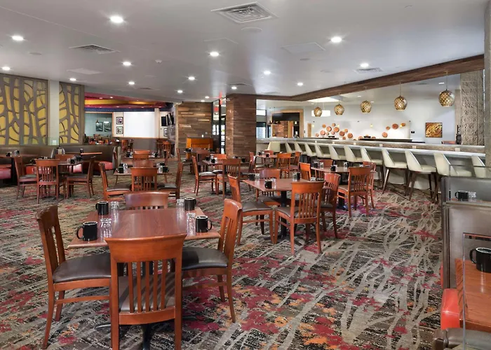 Doubletree By Hilton Lawrence
