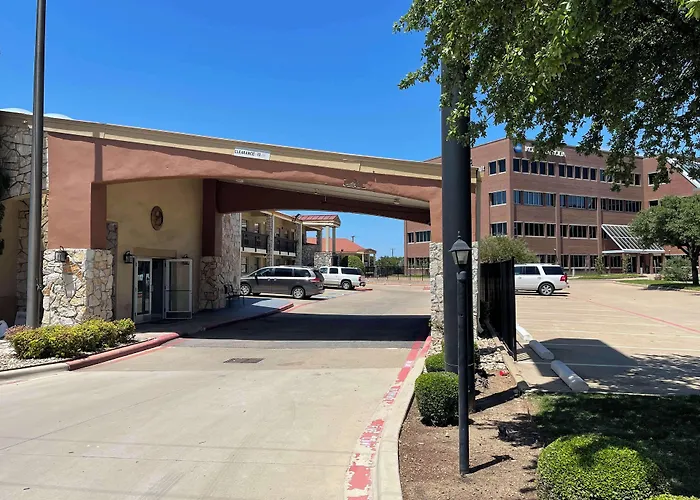 Quality Inn & Suites North Richland Hills
