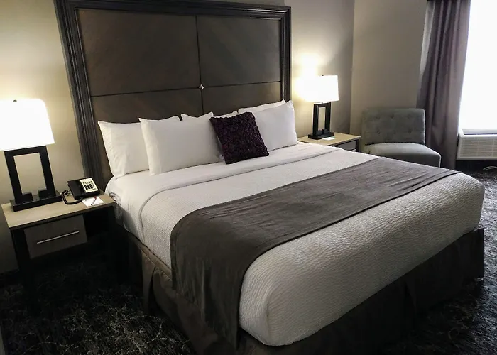 Chateau Bedford Trademark Collection By Wyndham