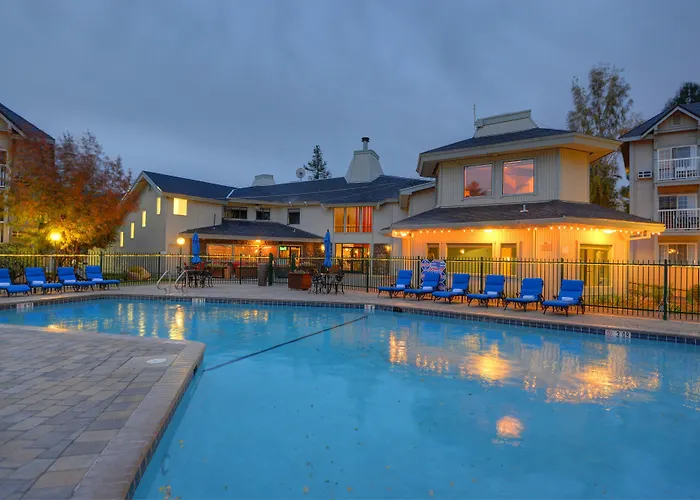 Beach Retreat & Lodge At Tahoe