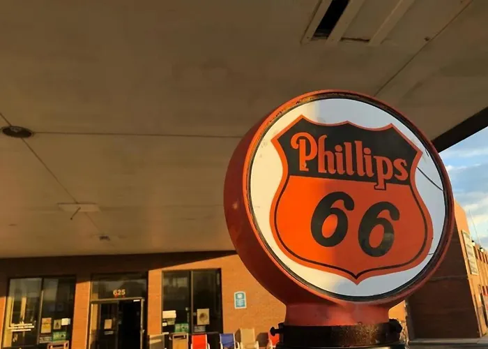 Route 66 Hotel, Southern View, Illinois