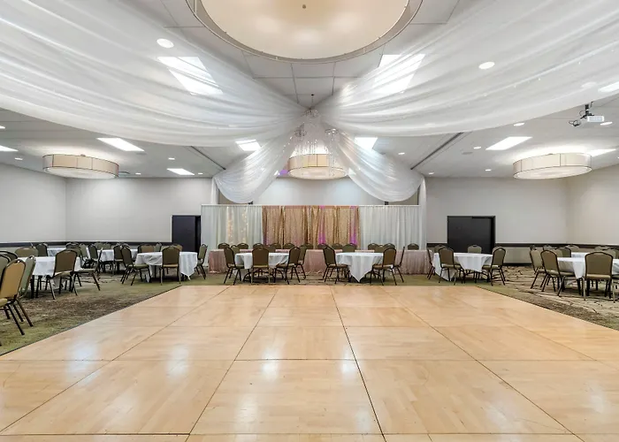Best Western Plus New Ulm