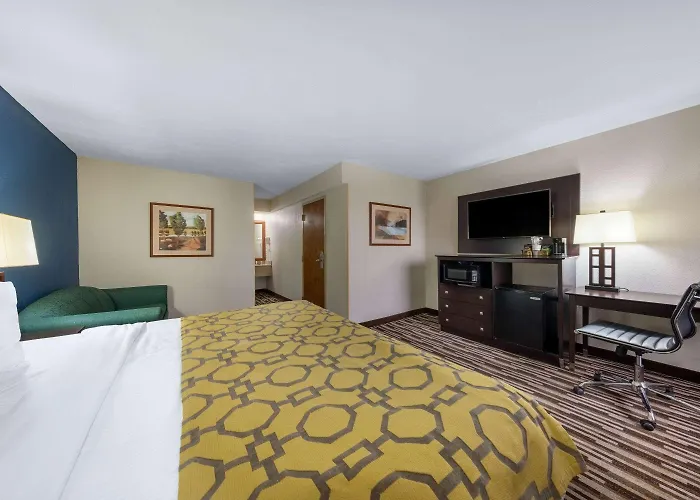 Baymont By Wyndham Springfield South Hwy 65