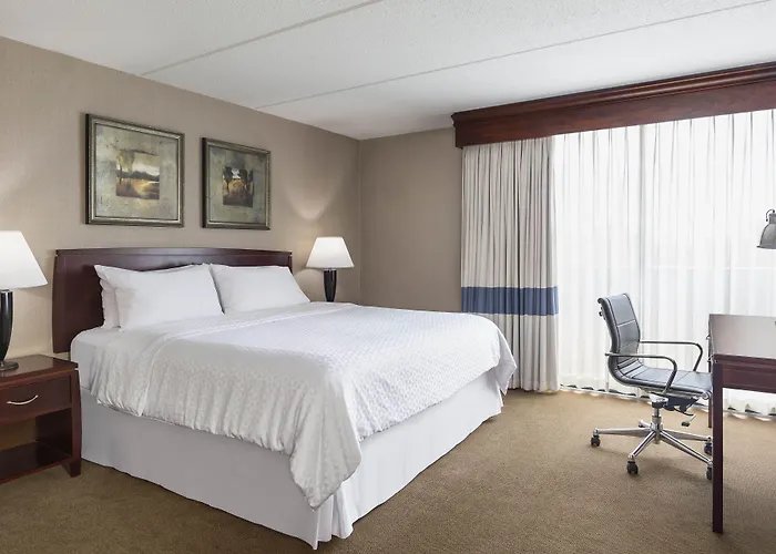Four Points By Sheraton Chicago O'Hare
