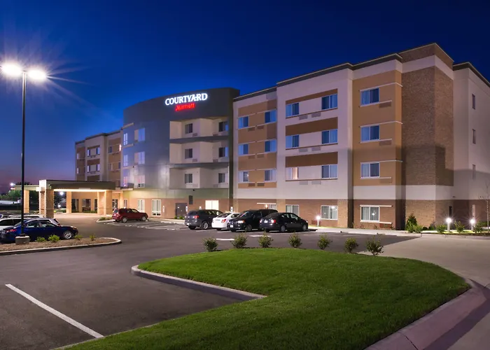 Courtyard By Marriott St. Louis St. Peters