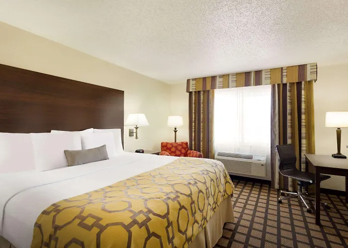 Baymont By Wyndham Salina