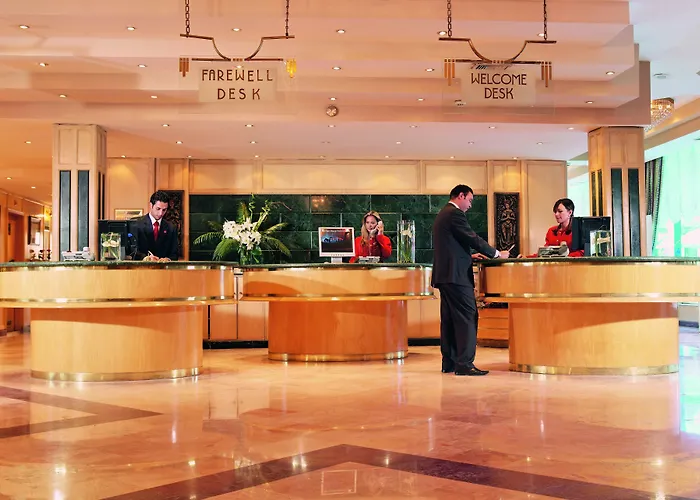 Cairo Pyramids Hotel