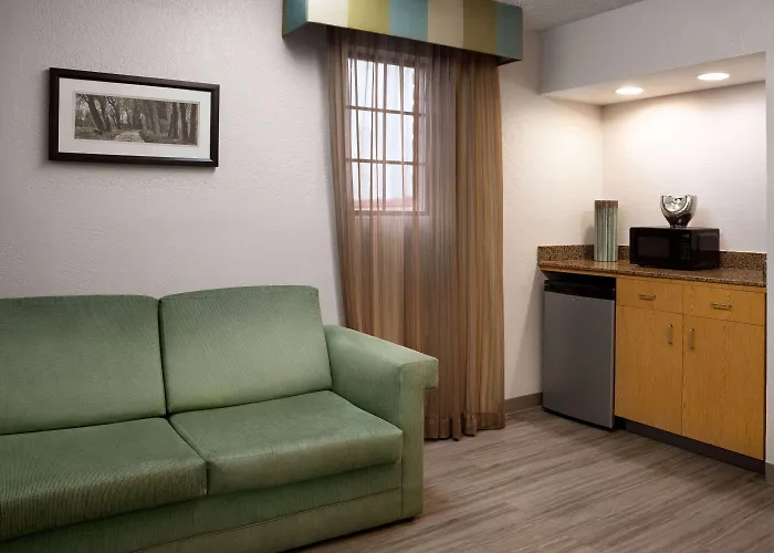 La Quinta Inn By Wyndham Victoria