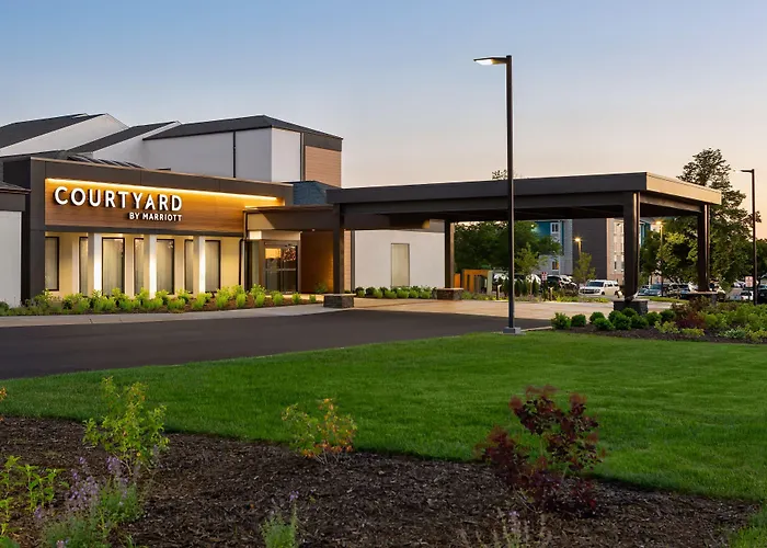 Courtyard By Marriott Minneapolis-St. Paul Airport